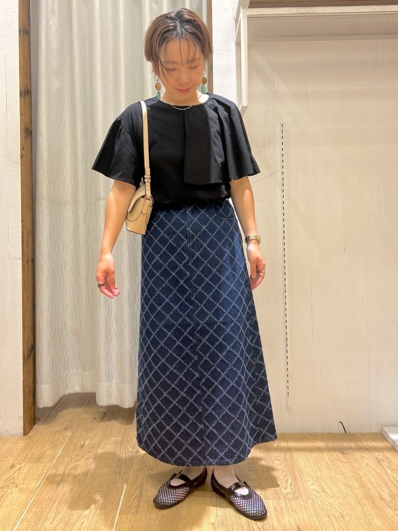 ga_riさんの「THE SHOP TK｜アシメケープ風プルオーバー【接触冷感/洗濯機OK】」を使ったコーディネート