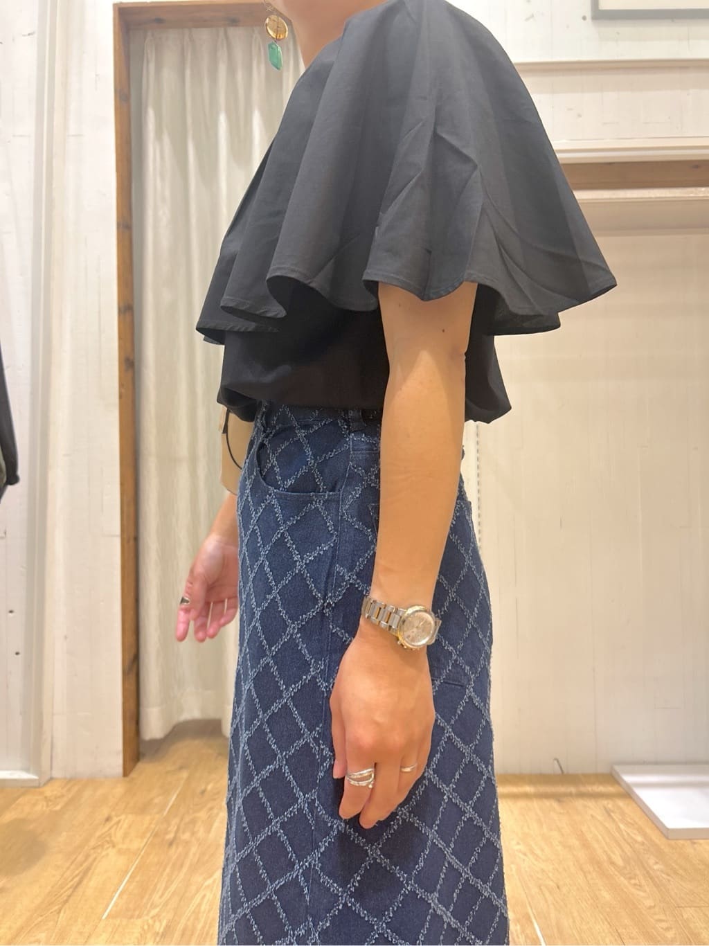 ga_riさんの「THE SHOP TK｜アシメケープ風プルオーバー【接触冷感/洗濯機OK】」を使ったコーディネート