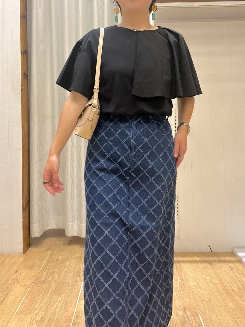 ga_riさんの「THE SHOP TK｜アシメケープ風プルオーバー【接触冷感/洗濯機OK】」を使ったコーディネート