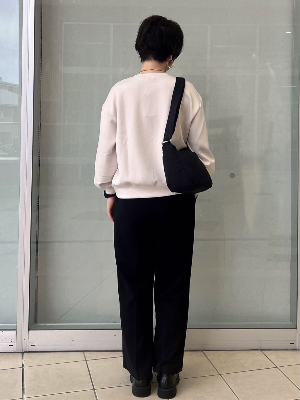yo-koさんの「OPAQUE.CLIP｜美脚イージーワイドパンツ【防シワ／洗濯機洗い可／抗ピル／ストレッチ】《丈が選べる／SS-LLサイズ／」を使ったコーディネート
