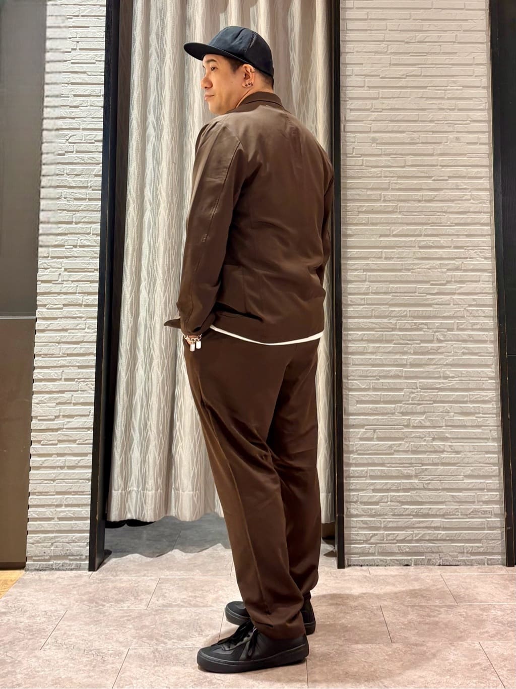 Pーyamaさんの「THE SHOP TK｜スムースファイバーリラックスジャケット 【セットアップ可／UVカット／イージーケア／洗濯機OK】」を使ったコーディネート