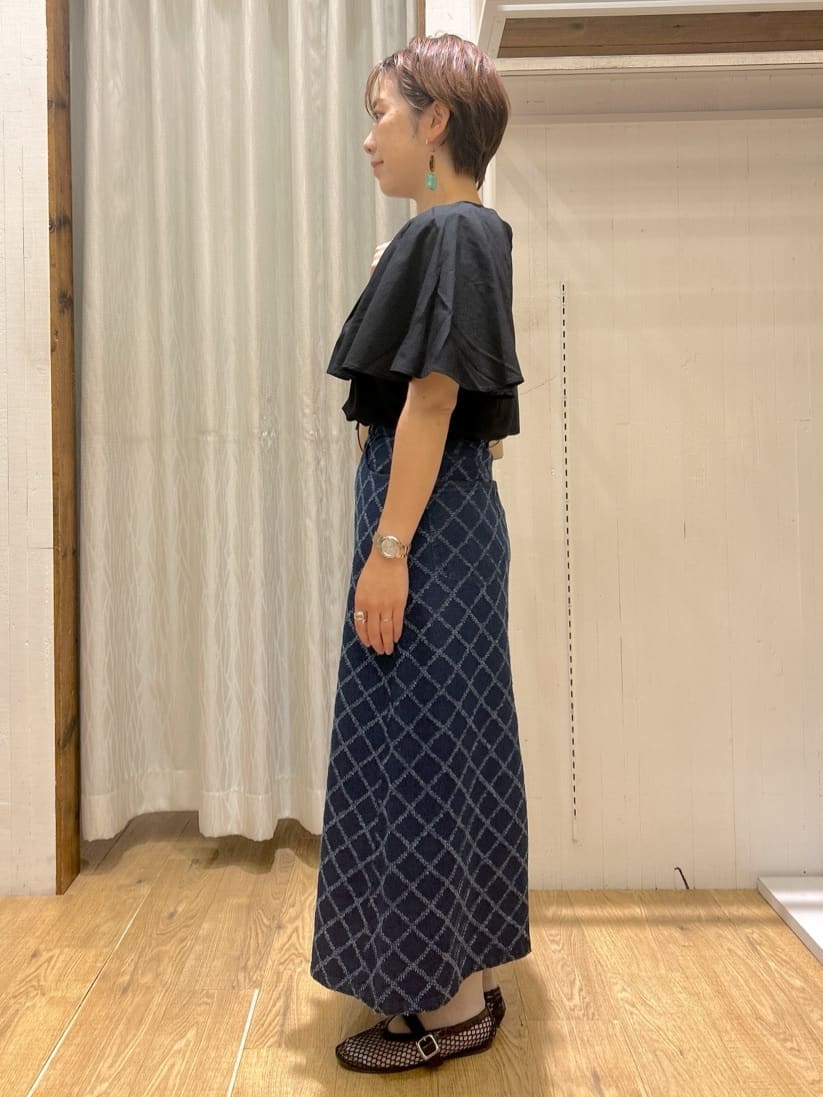 ga_riさんの「THE SHOP TK｜アシメケープ風プルオーバー【接触冷感/洗濯機OK】」を使ったコーディネート