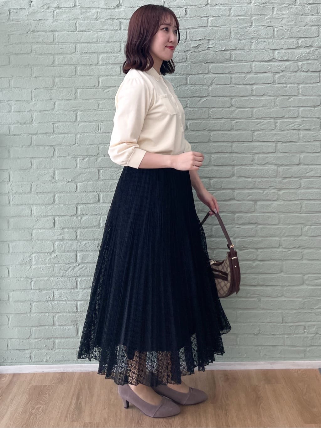 yukariさんの「Reflect｜【透けにくい◎】衿付き七分袖ニット」を使ったコーディネート