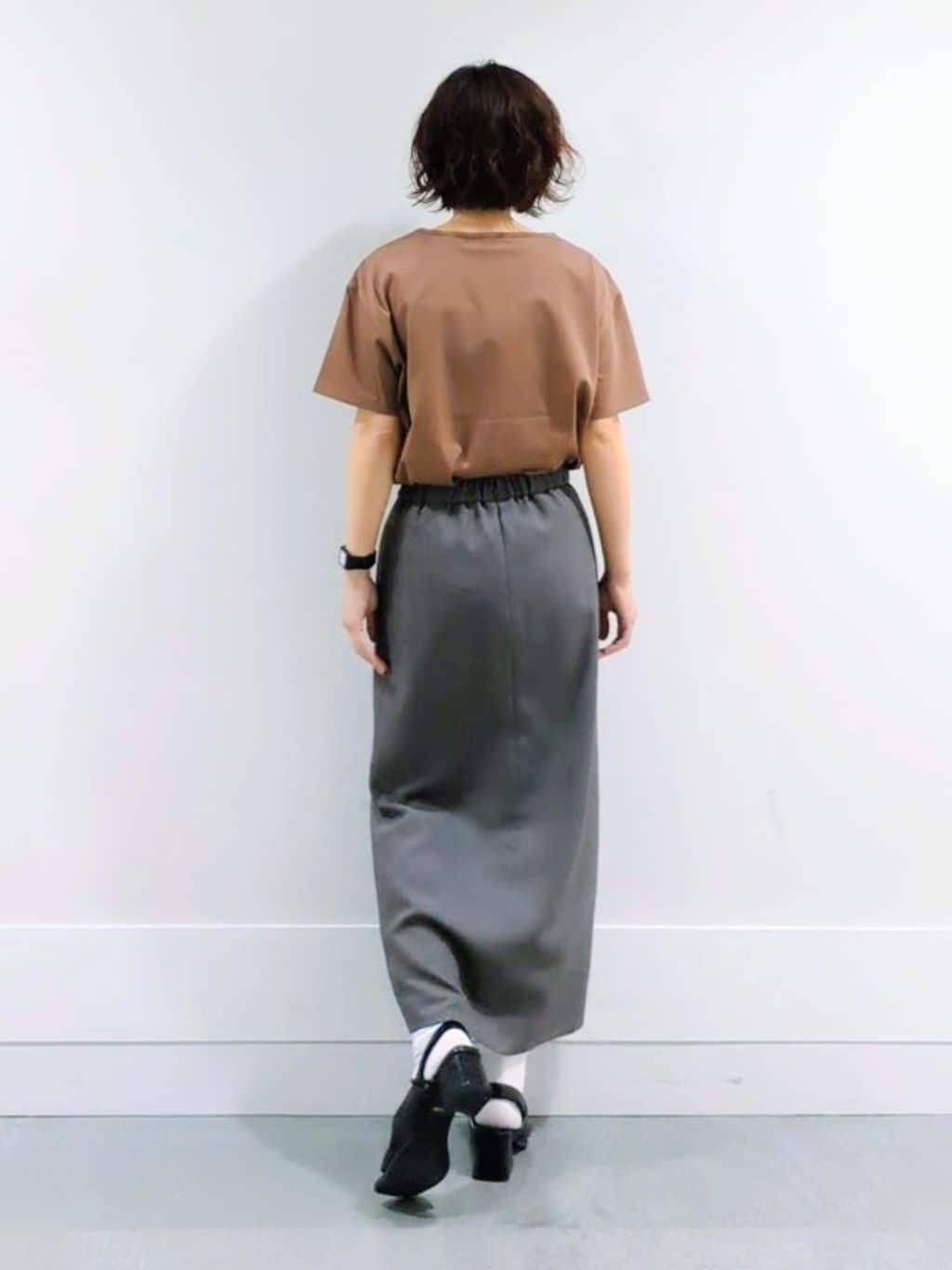 ミズタさんの「UNTITLED｜【接触冷感／コットン100／洗える／Tシャツ】半袖天竺プルオーバー」を使ったコーディネート