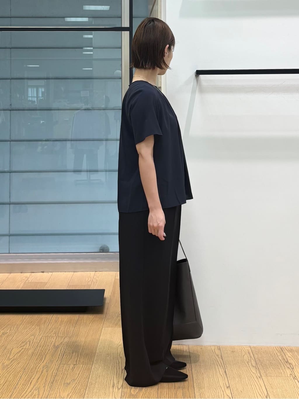 asamiさんの「INDIVI｜【UVケア】タックブラウス」を使ったコーディネート