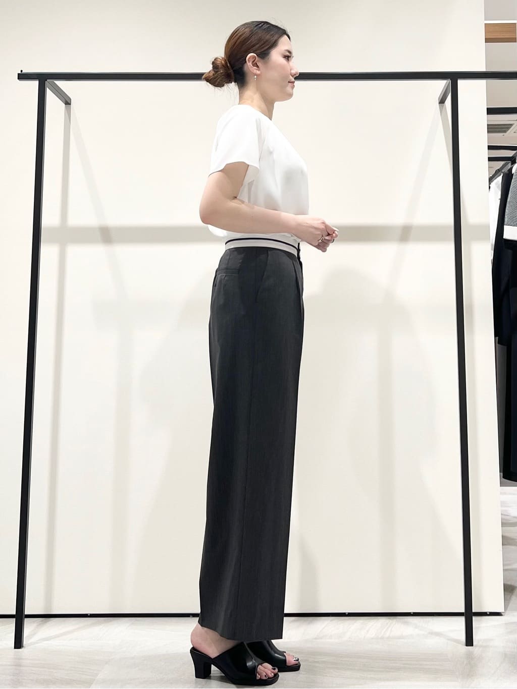 T.Kさんの「INDIVI｜【UVケア】タックブラウス」を使ったコーディネート