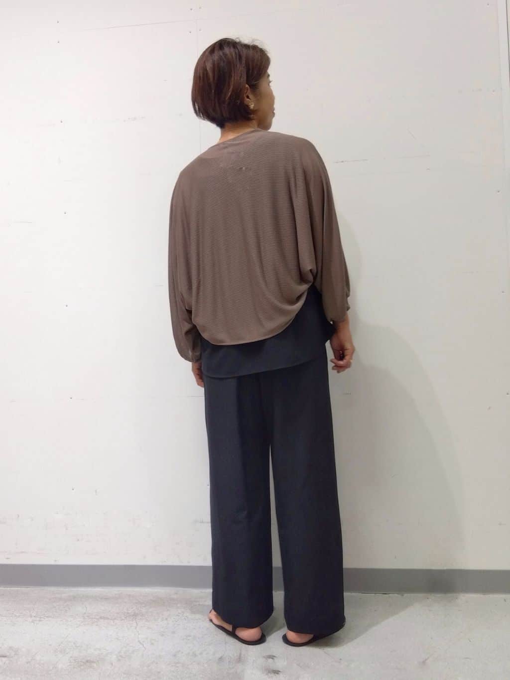 Kさんの「INDIVI｜【軽く羽織れる】ボレロカーディガン」を使ったコーディネート