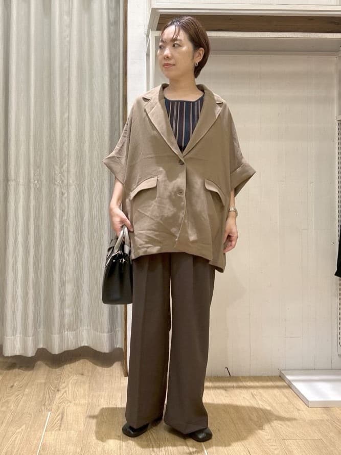 ga_riさんの「THE SHOP TK｜ドルマン半袖ジャケット【洗える】」を使ったコーディネート