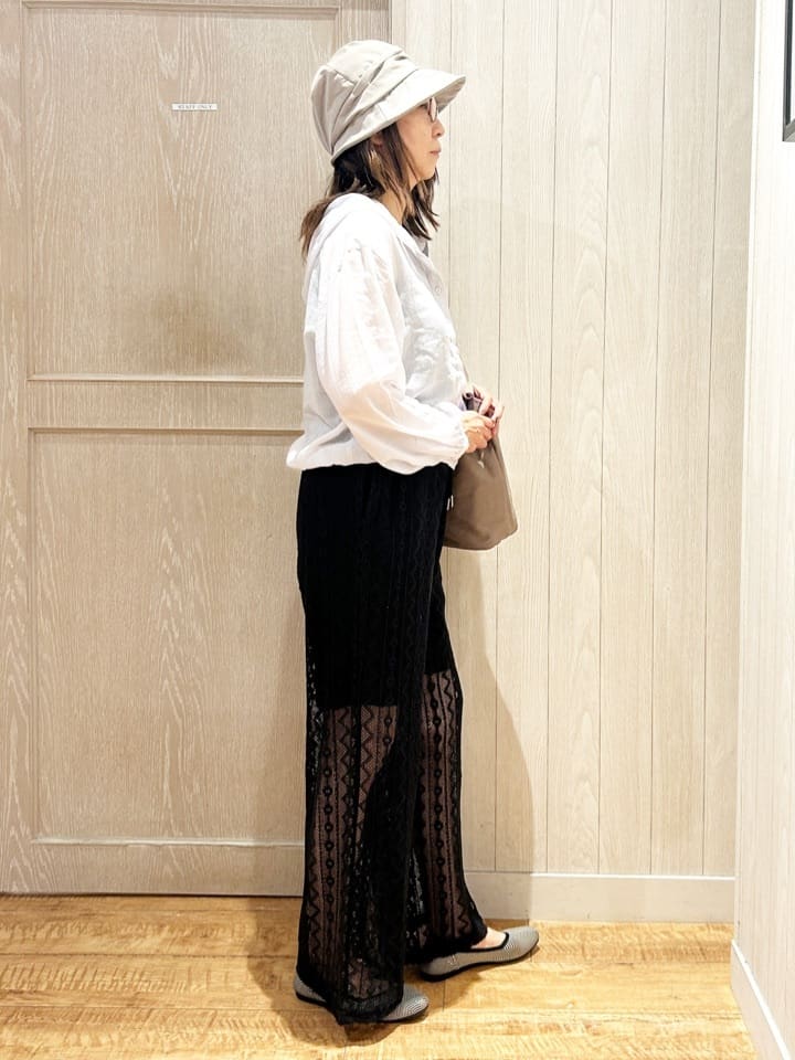 yukaさんの「SHOO･LA･RUE｜【S-LL】大人の抜け感 シアーボイルフーディパーカ」を使ったコーディネート