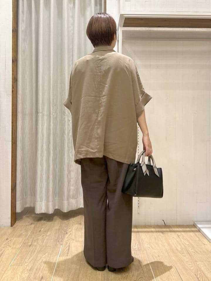 ga_riさんの「THE SHOP TK｜ドルマン半袖ジャケット【洗える】」を使ったコーディネート
