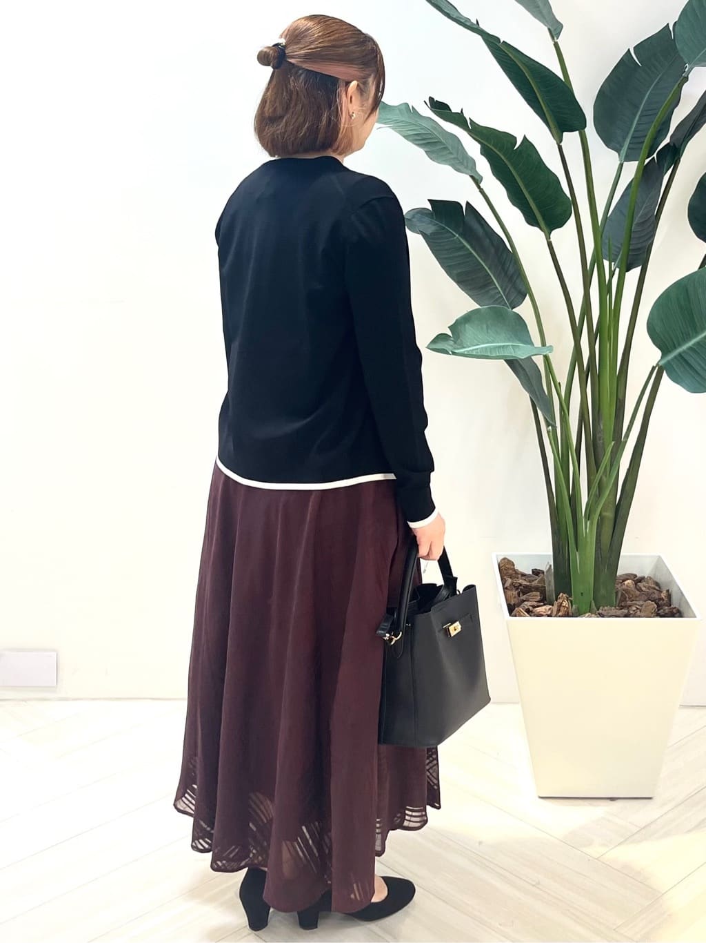 Tomoさんの「UNTITLED｜【アンサンブル可/薄手/洗える】5分袖クルーニット」を使ったコーディネート