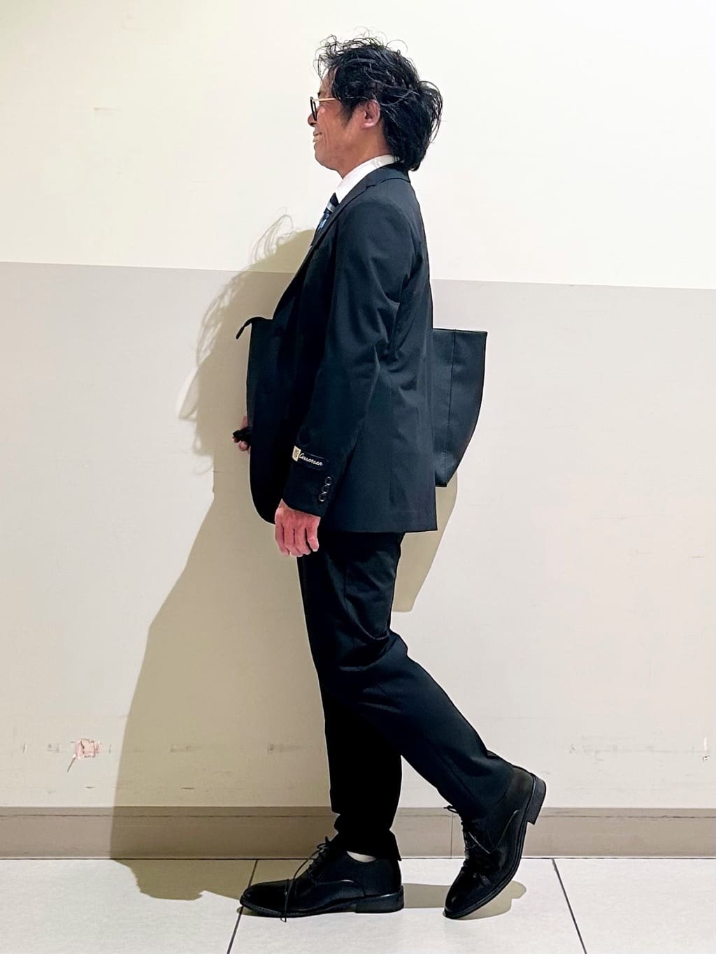 KENJI Iさんの「THE SHOP TK｜CARREMAN／キャリーマンTRジャケット【セットアップ可/洗濯機OK】」を使ったコーディネート
