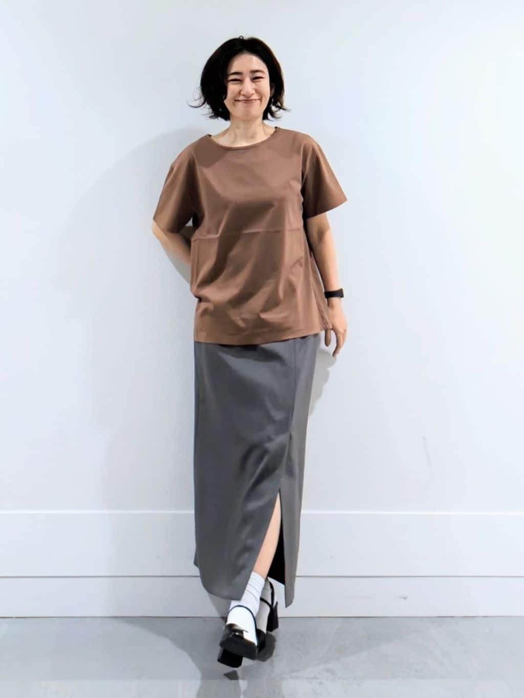 ミズタさんの「UNTITLED｜【接触冷感／コットン100／洗える／Tシャツ】半袖天竺プルオーバー」を使ったコーディネート