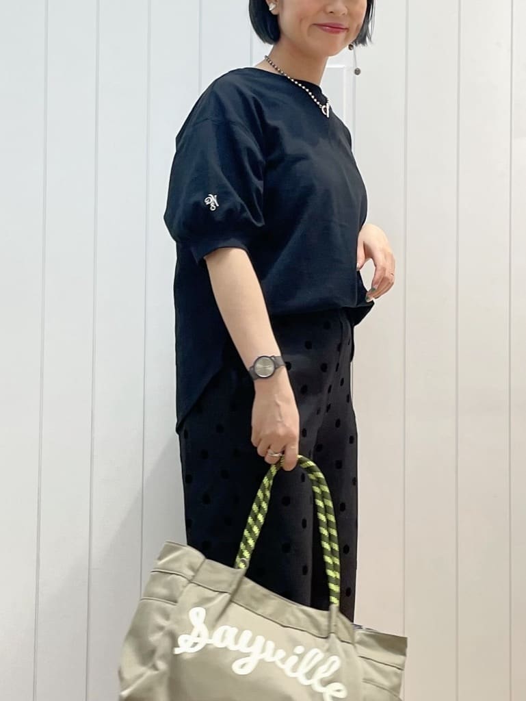 mikaさんの「Dessin｜【360度可愛い/前後2WAY/洗える】ライトコットンヘンリーカットソー」を使ったコーディネート