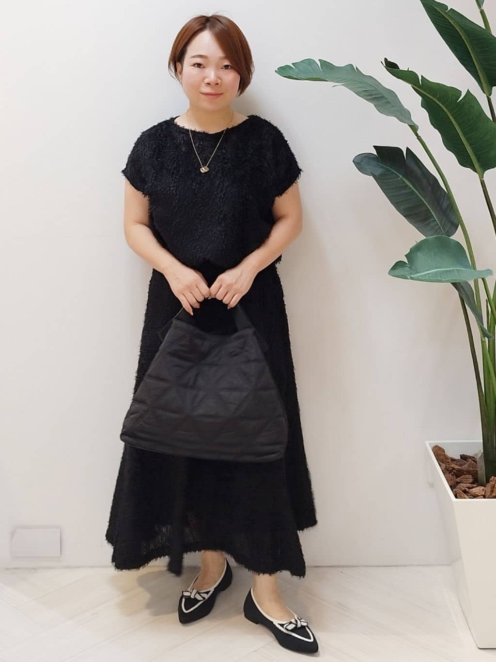 s u g iさんの「UNTITLED｜【セットアップ可/洗える】フェザーフレンチスリーブブラウス」を使ったコーディネート