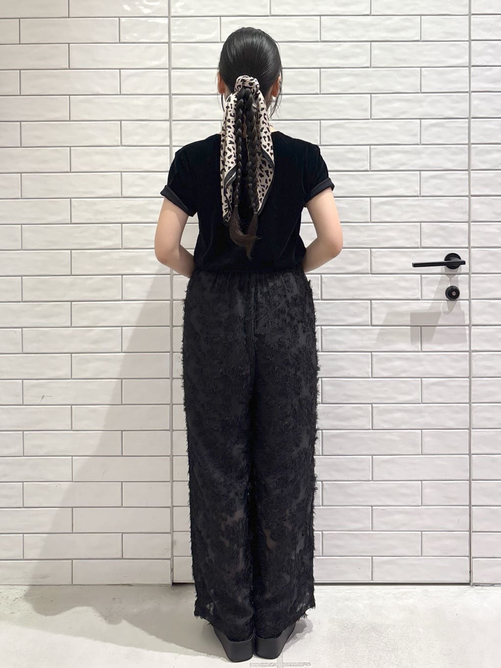 ayumiさんの「OPAQUE.CLIP｜フロッキーチュールTシャツ【洗濯機洗い可】」を使ったコーディネート