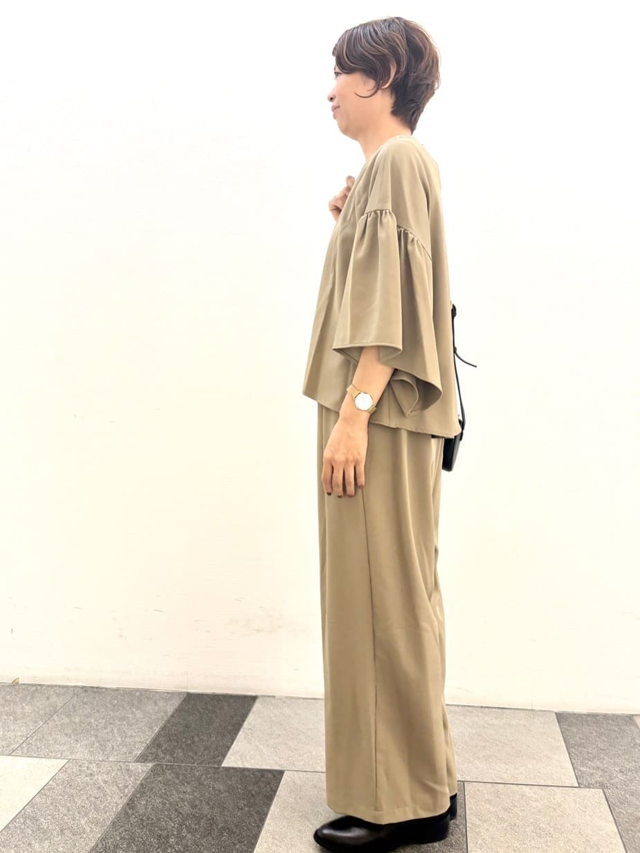 Haruさんの「Dessin｜【セットアップ可・洗える】ダブルタックワイドパンツ」を使ったコーディネート