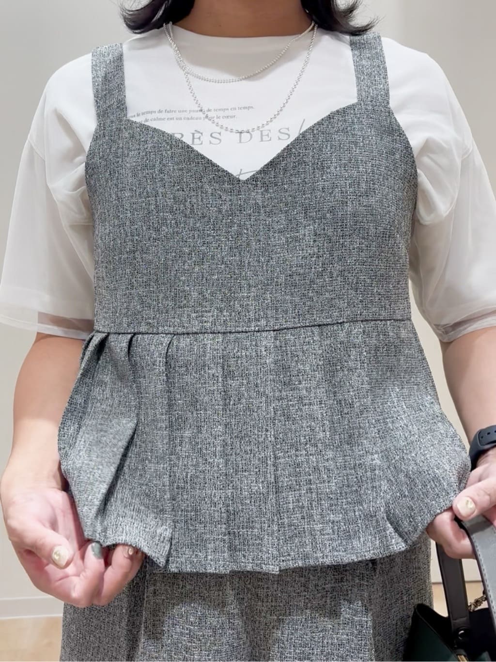 miraiさんの「grove｜ラフだけどおしゃれ　チュールレイヤードTシャツ」を使ったコーディネート