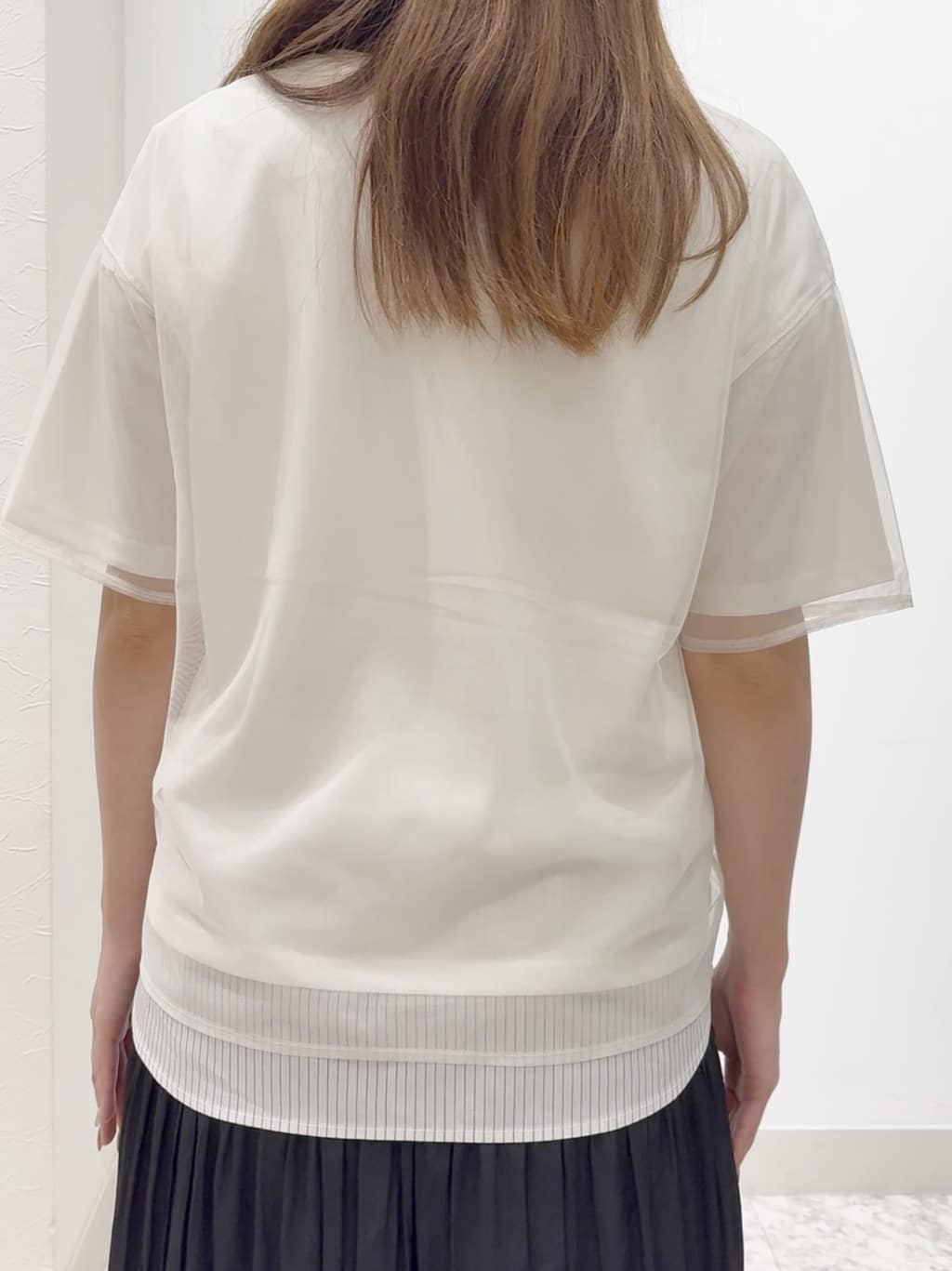しかっちさんの「grove｜ラフだけどおしゃれ　チュールレイヤードTシャツ」を使ったコーディネート