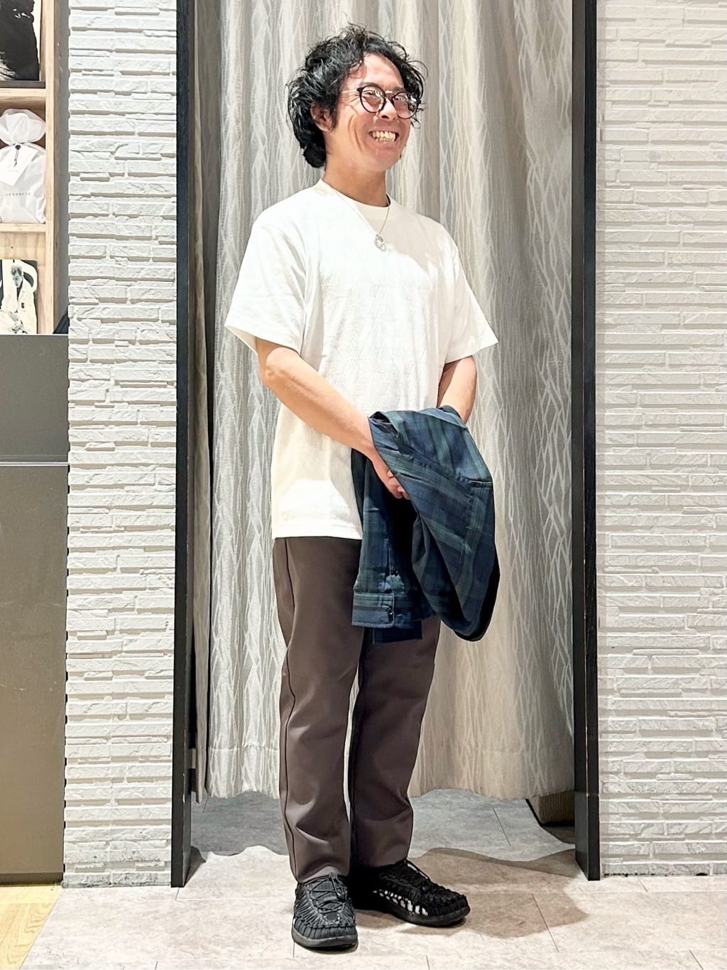 KENJI Iさんの「THE SHOP TK｜ドレスクールシャツ　【イージーケア/通気性/速乾】」を使ったコーディネート
