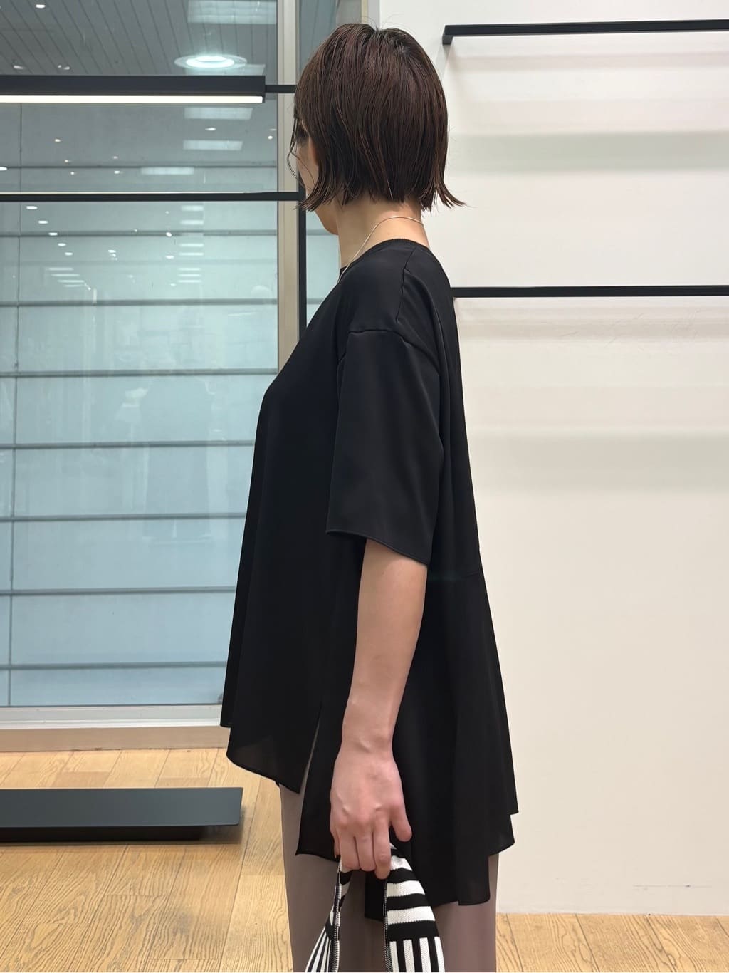 asamiさんの「INDIVI｜【バックシャン】デザインTブラウス」を使ったコーディネート