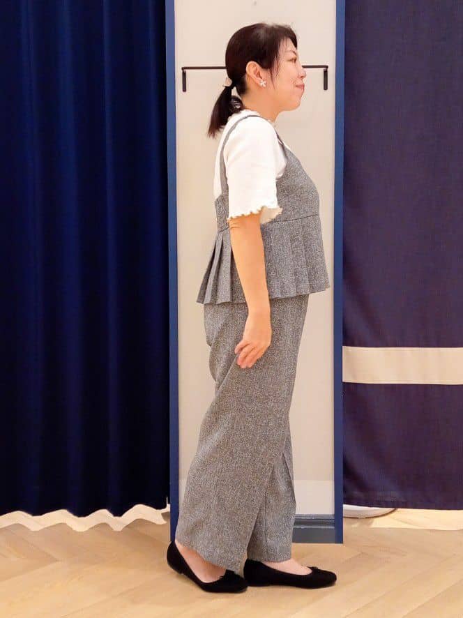 せきちゃんさんの「grove｜【2点SET/体型カバー】夏から秋まで着まわせる！プリーツビスチェセットアップ」を使ったコーディネート