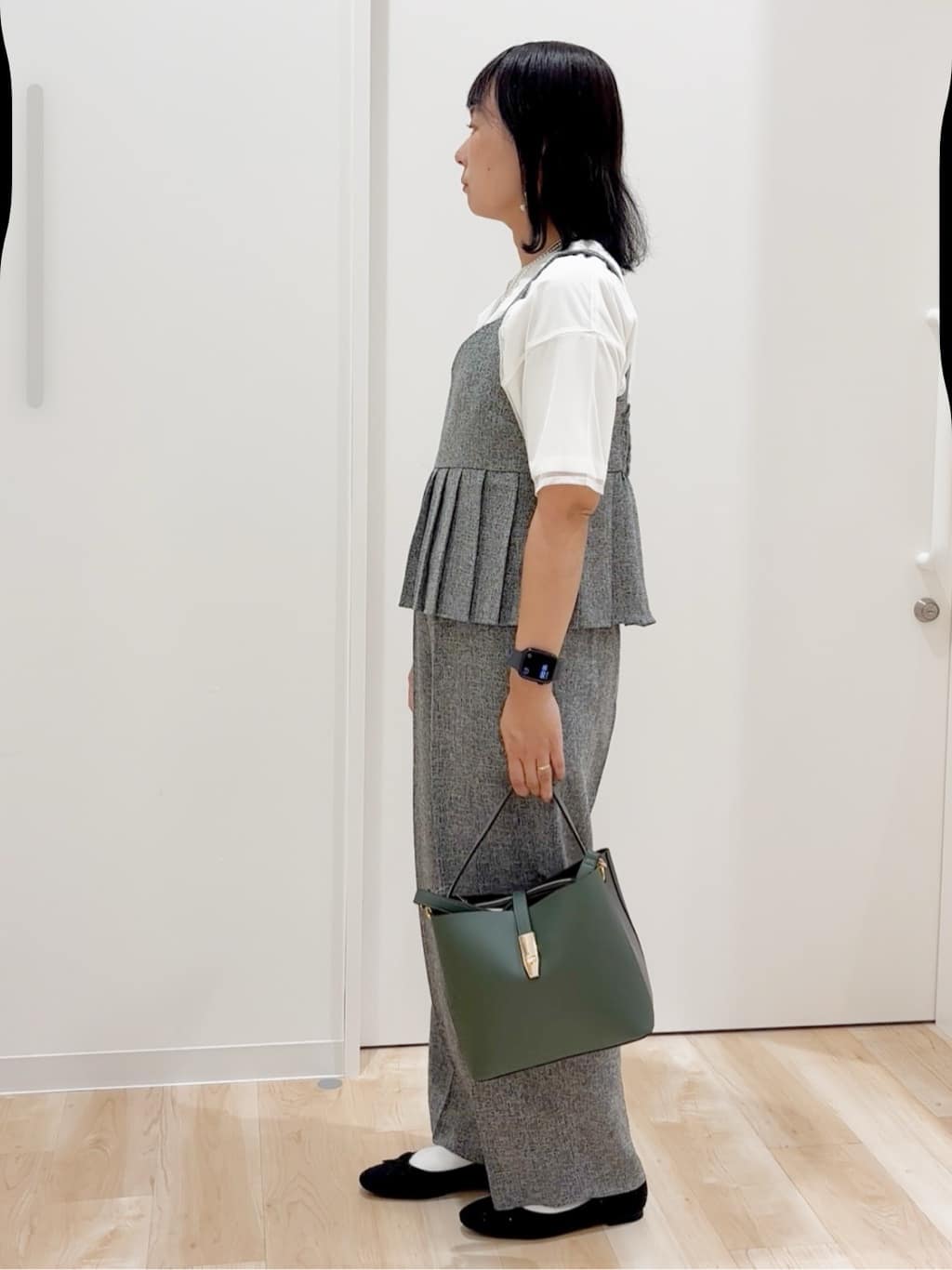 miraiさんの「grove｜ラフだけどおしゃれ　チュールレイヤードTシャツ」を使ったコーディネート