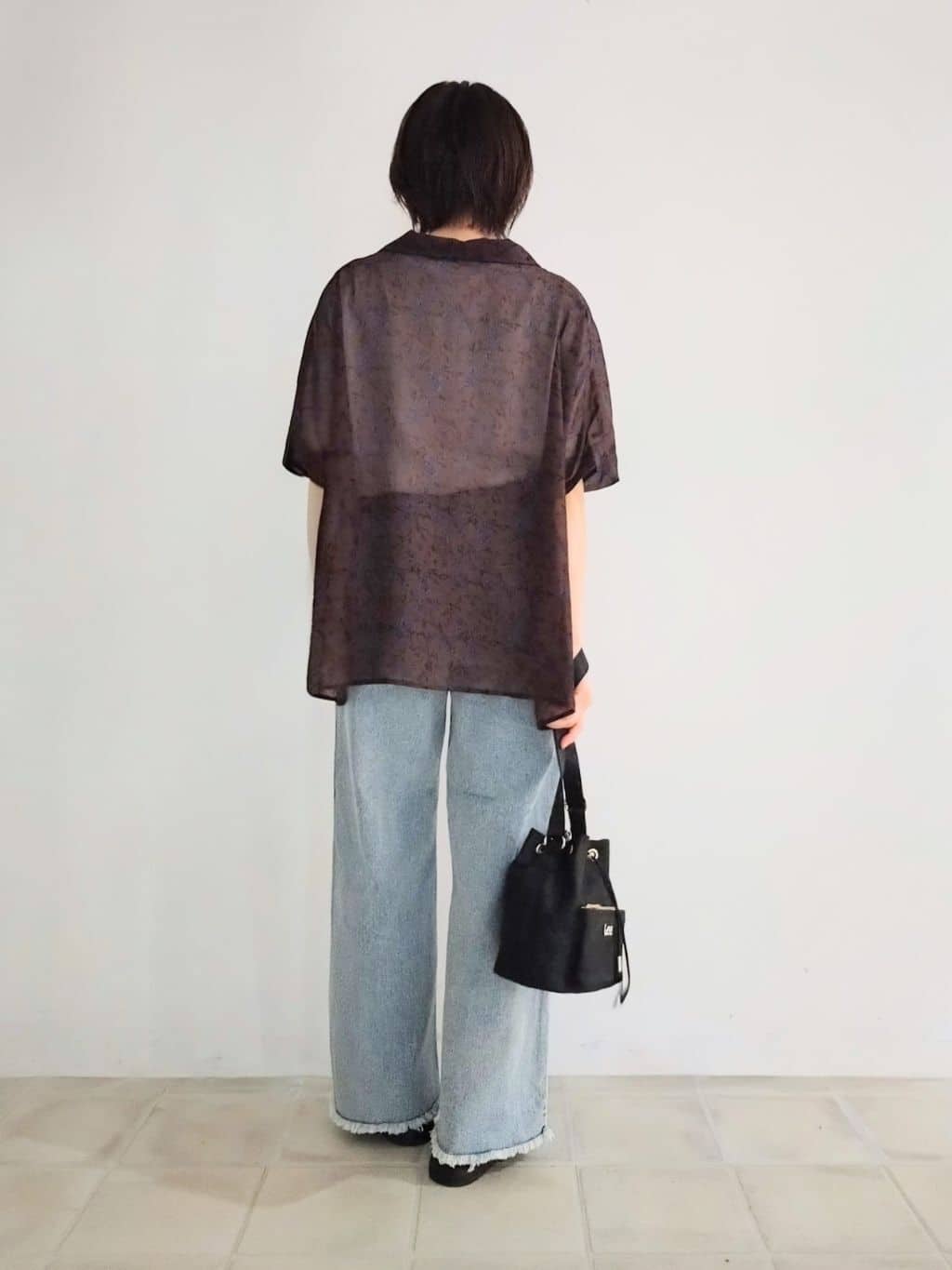 miomioさんの「SHOO･LA･RUE｜【S-LL/ひんやり/UV】選べる6柄でそれぞれ欲しくなる プリントTシャツ」を使ったコーディネート