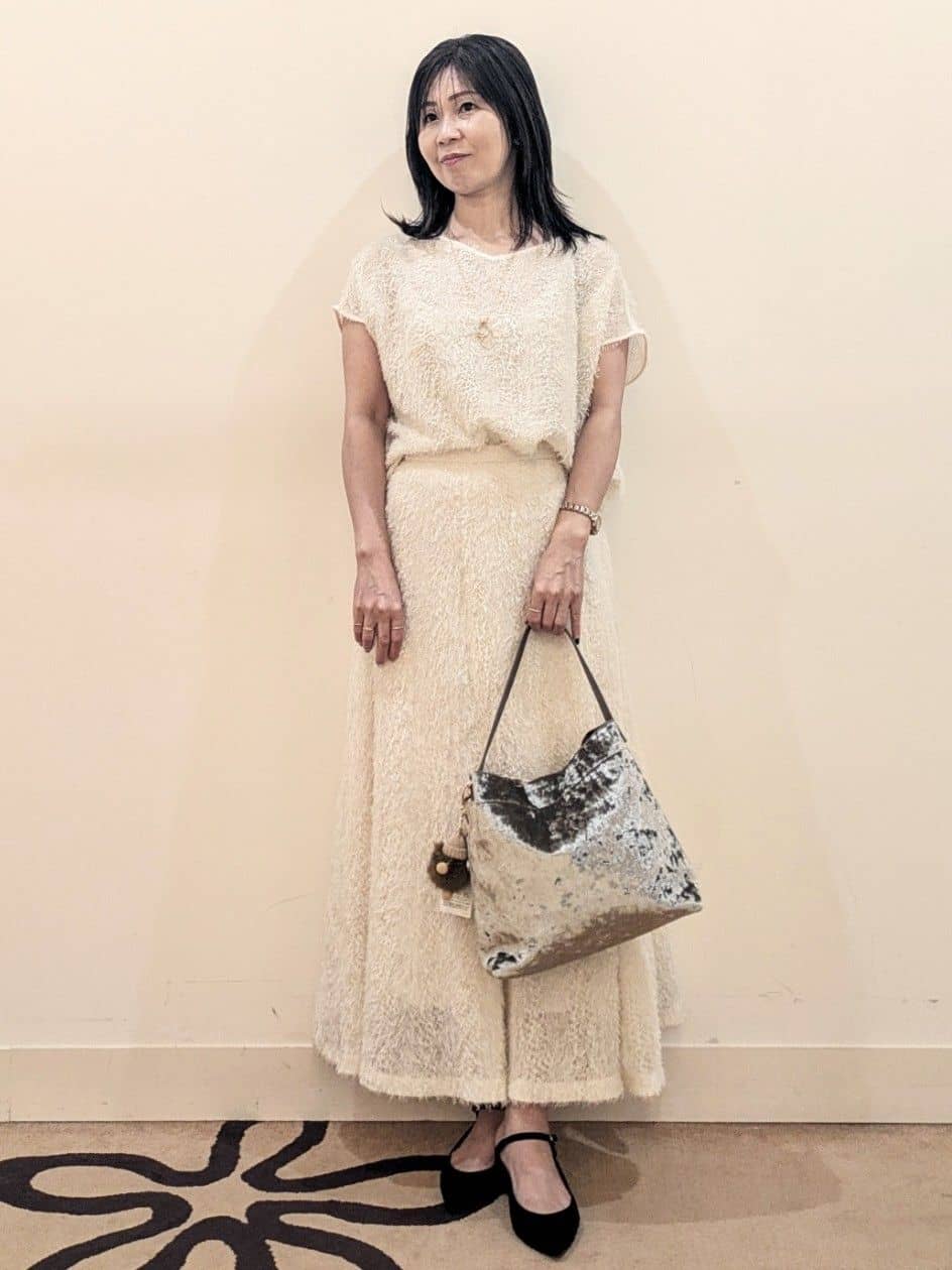 laverさんの「UNTITLED｜【セットアップ可/エレガント】シアーチェックTブラウス」を使ったコーディネート