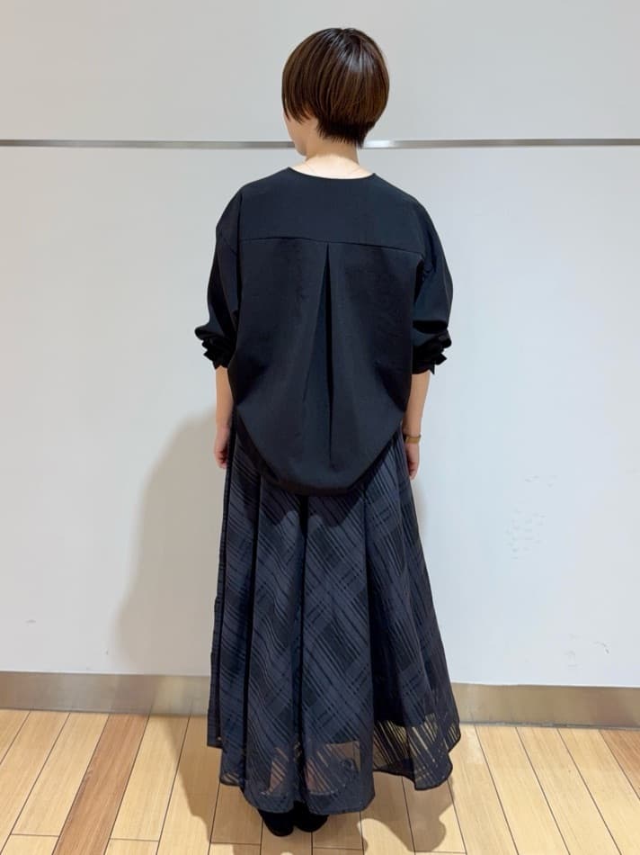 あやさんの「UNTITLED｜【セットアップ可/後ろウエストゴム】シアーチェックスカート」を使ったコーディネート