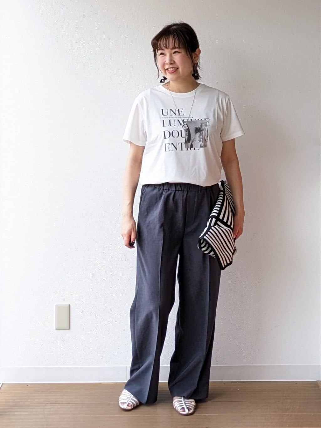 なみきさんの「UNTITLED｜【UV/はっ水/セットアップ可】リラククールパンツ」を使ったコーディネート