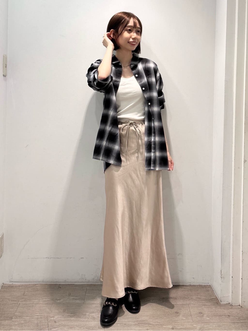 ぶまりんさんの「OPAQUE.CLIP｜オンブレチェックシャツ【洗濯機洗い可】」を使ったコーディネート