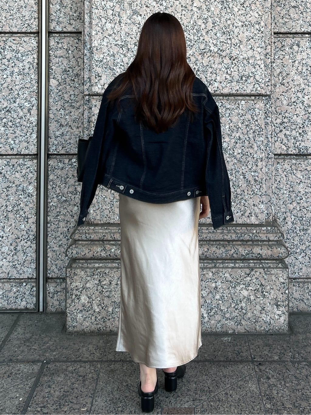 sayaさんの「OPAQUE.CLIP｜シアーラウンドネックカットソー【洗濯機洗い可】」を使ったコーディネート