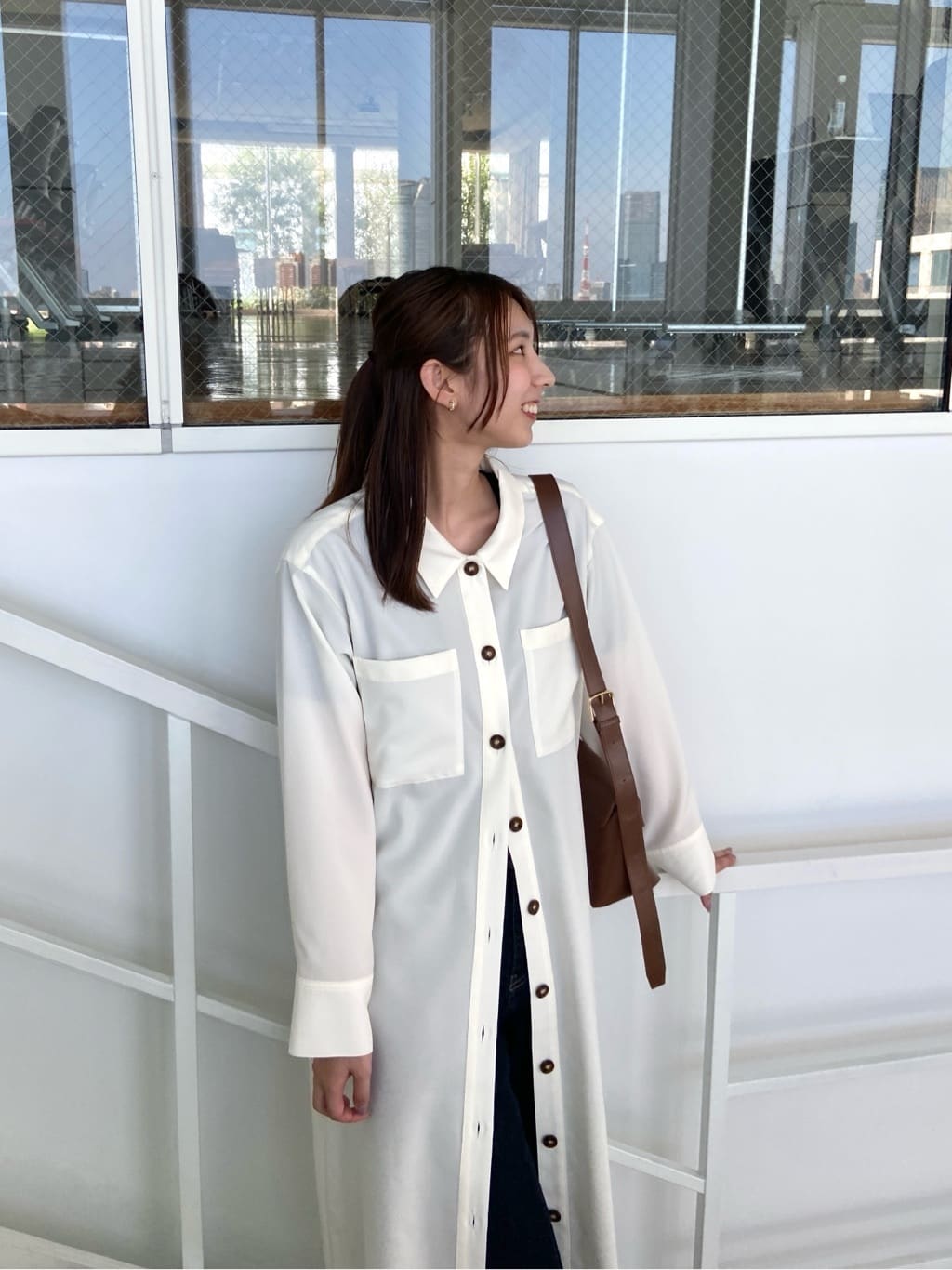 めぐさんの「OPAQUE.CLIP｜【es】ダブルポケットロングシャツワンピース【洗濯機OK】」を使ったコーディネート