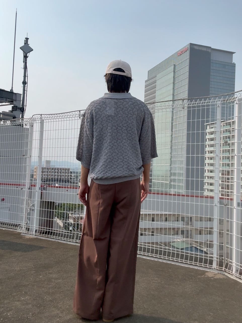 みつきさんの「TAKEO KIKUCHI｜ストローヤーンポロニット」を使ったコーディネート