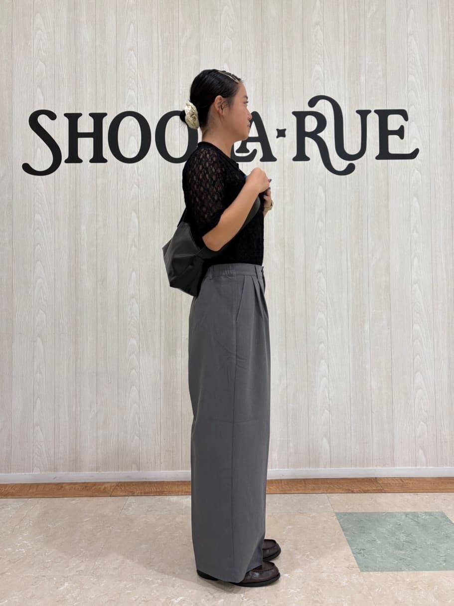 ねぎまさんの「SHOO･LA･RUE｜【S-LL/5分袖】大人の抜け感 襟付きレーストップス」を使ったコーディネート