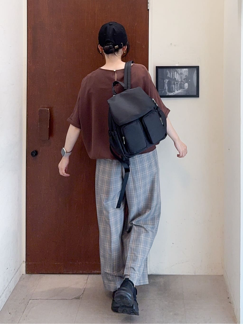 𝐇𝐢𝐫𝐨𝐦𝐢さんの「SHOO･LA･RUE｜【洗濯後しわになりにくい】さらっとタッチの 5分袖ドルマンブラウス」を使ったコーディネート
