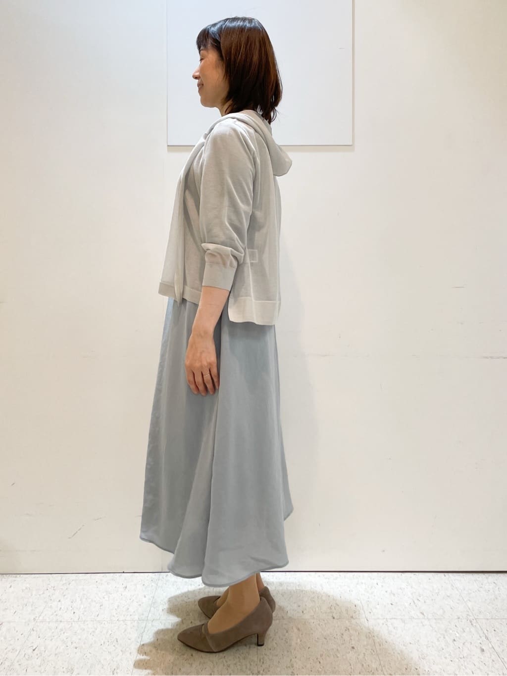 めいさんの「Reflect｜【寒暖差対策に◎／手洗い可／旅行や通勤に】フード付きシアーカーディガン」を使ったコーディネート