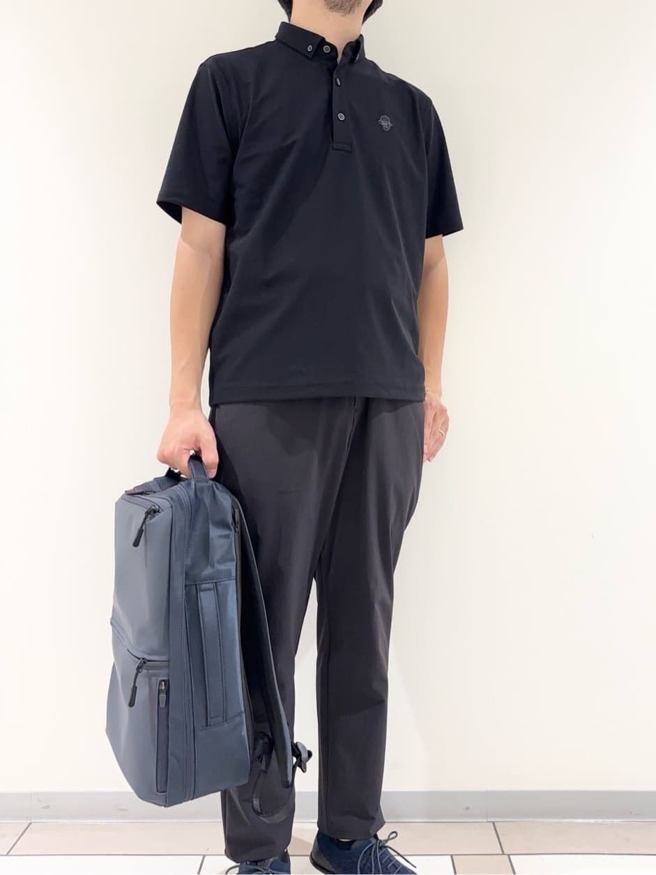 及川さんの「TAKEO KIKUCHI｜【COOL CITY WEAR】エアートール ポロシャツ /接触冷感・通気性」を使ったコーディネート