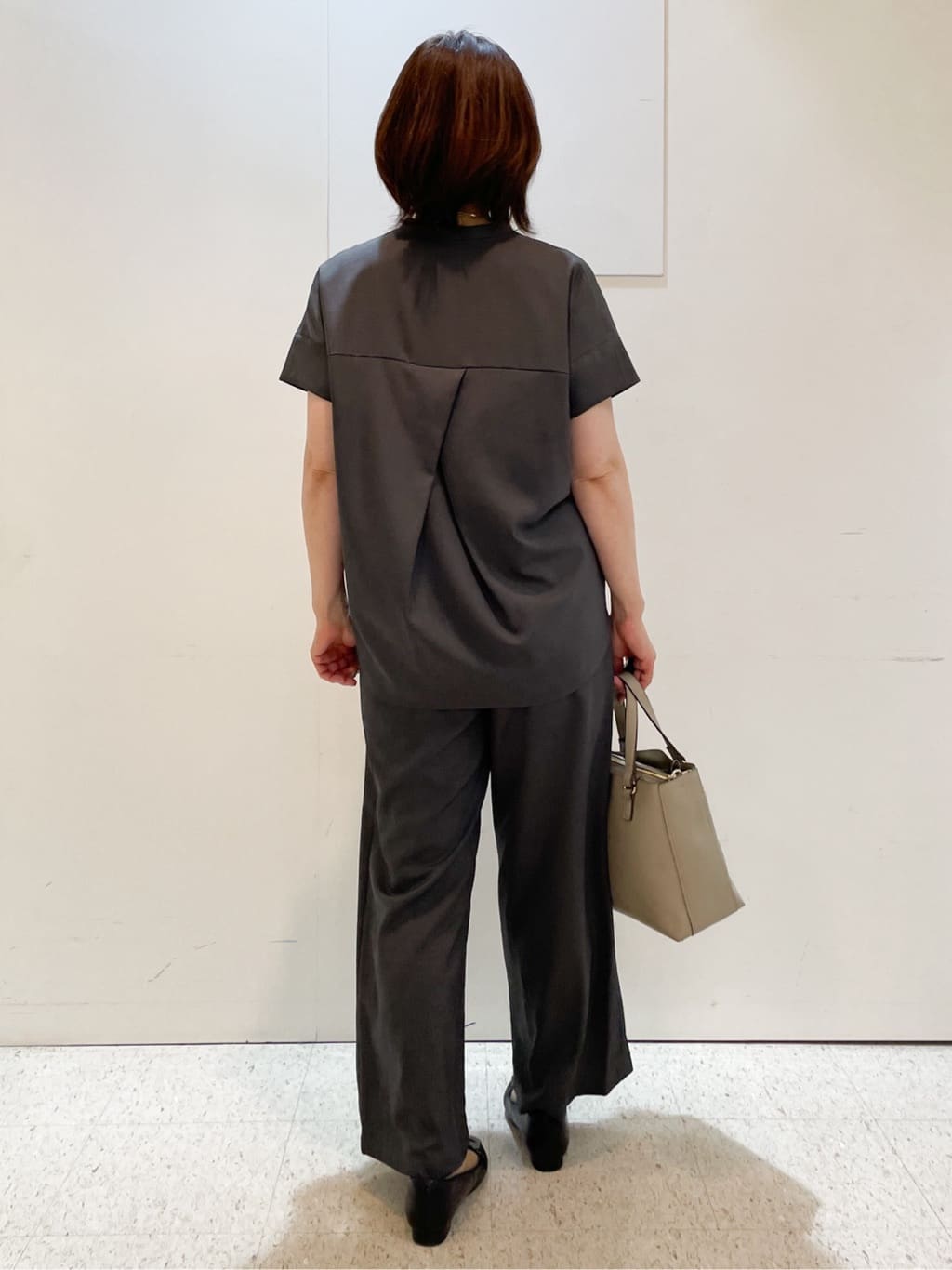 めいさんの「Reflect｜Y字シルエット淡水パールネックレス」を使ったコーディネート