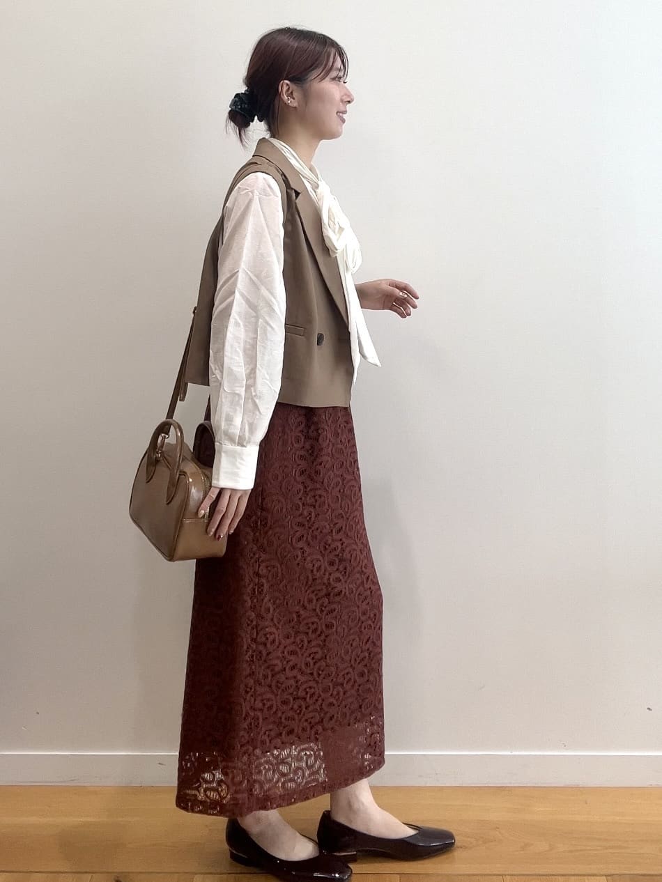 RINAさんの「OPAQUE.CLIP｜ショートテーラードジレ【接触冷感／洗濯機洗い可】」を使ったコーディネート
