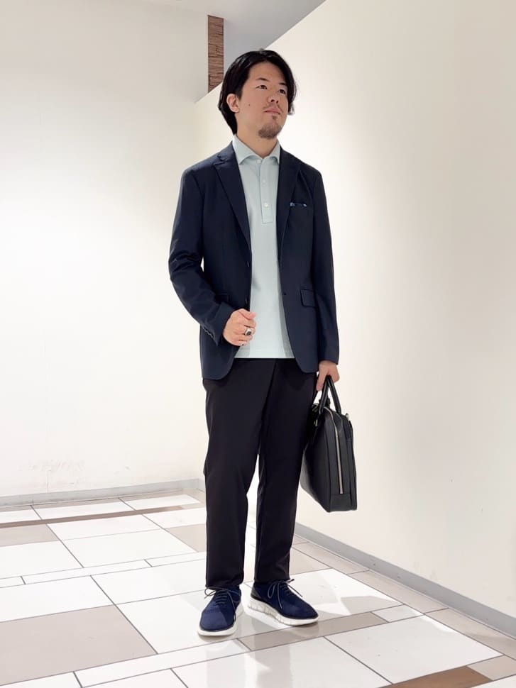 及川さんの「TAKEO KIKUCHI｜【360&deg;ストレッチ／セットアップ対応】None Of Stress ジャケット」を使ったコーディネート