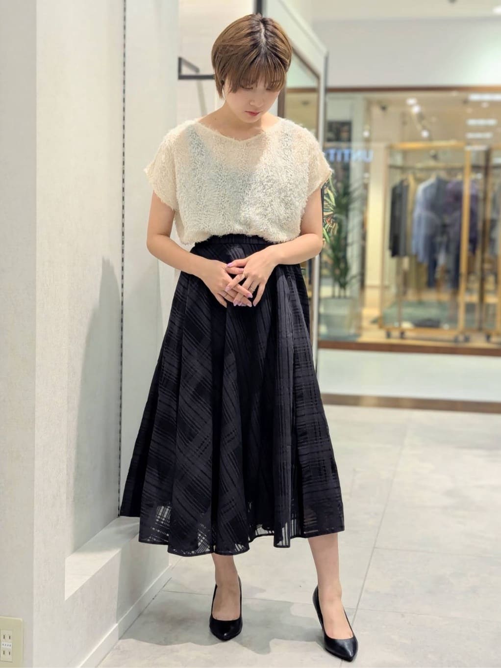 nonoさんの「UNTITLED｜【セットアップ可/洗える】フェザーフレンチスリーブブラウス」を使ったコーディネート
