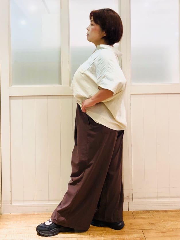 YYYさんの「SHOO･LA･RUE｜【洗える/S-LL/5分袖】1枚でも羽織としても。さらさらドレープシャツ」を使ったコーディネート