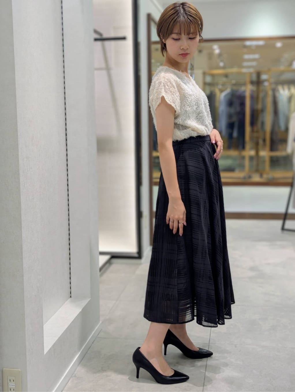 nonoさんの「UNTITLED｜【セットアップ可/洗える】フェザーフレンチスリーブブラウス」を使ったコーディネート