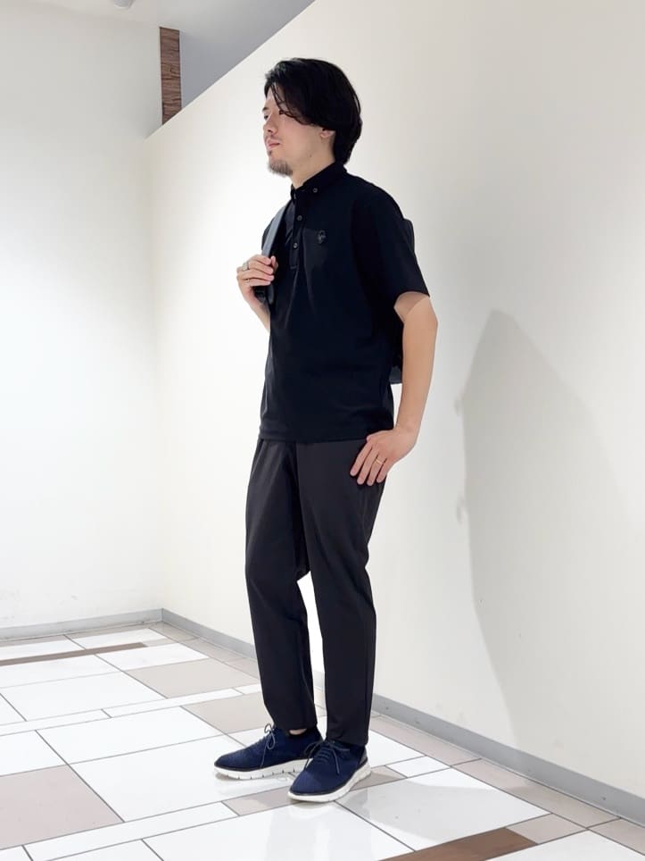 及川さんの「TAKEO KIKUCHI｜【COOL CITY WEAR】エアートール ポロシャツ /接触冷感・通気性」を使ったコーディネート
