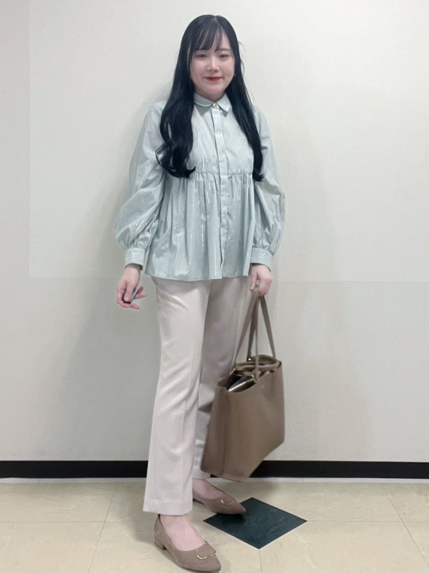 Hitomiさんの「index｜《XS-LLサイズ》ストレッチテーパードパンツ／セットアップ対応【洗濯機洗い可／イージーアイロン／防」を使ったコーディネート