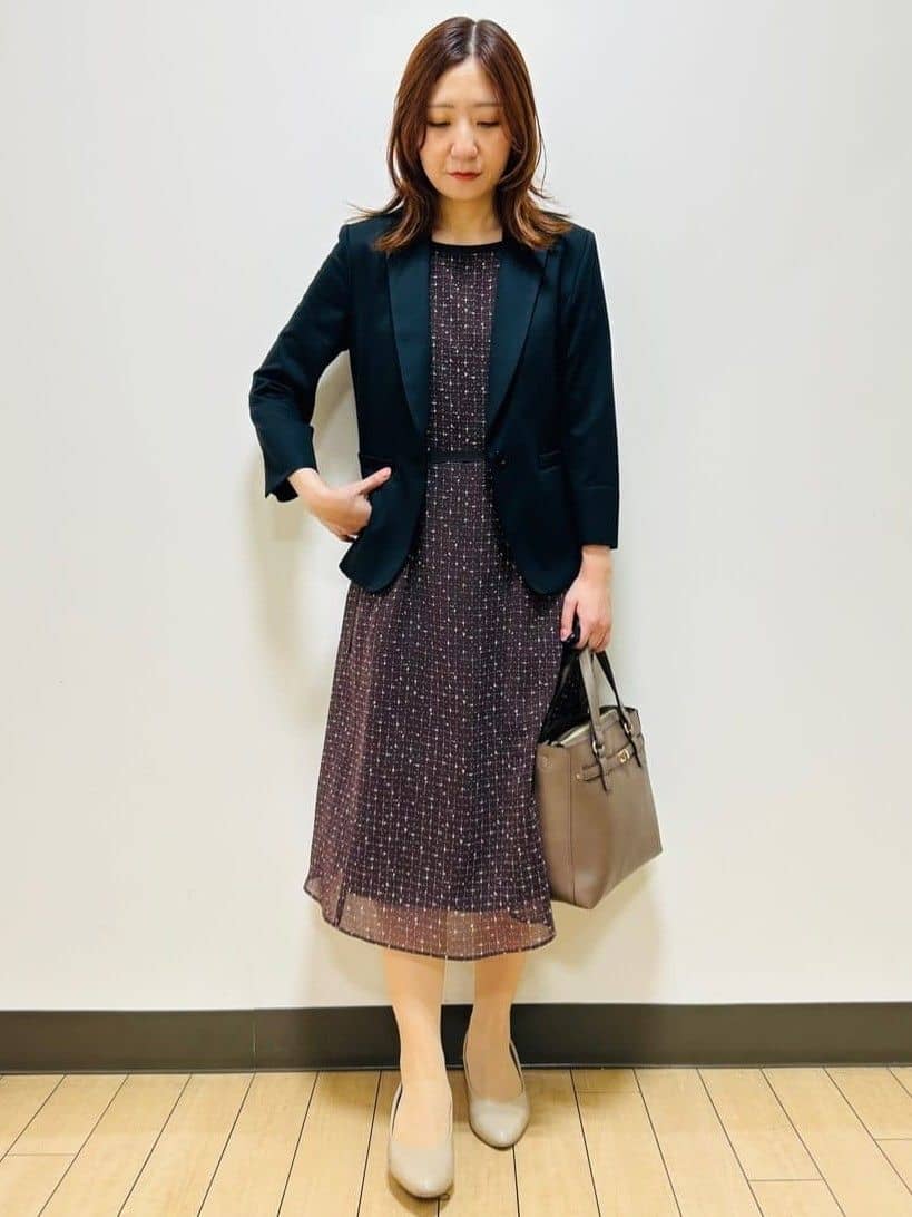 miiiさんの「Reflect｜【WEB先行カラーあり／マシンウォッシュ可／ナローベルト付き】オフボディツイードチェックワンピース」を使ったコーディネート