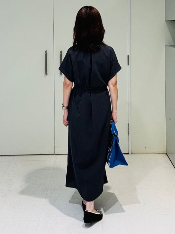 makiさんの「UNTITLED｜【UV/はっ水】リラククールワンピース」を使ったコーディネート