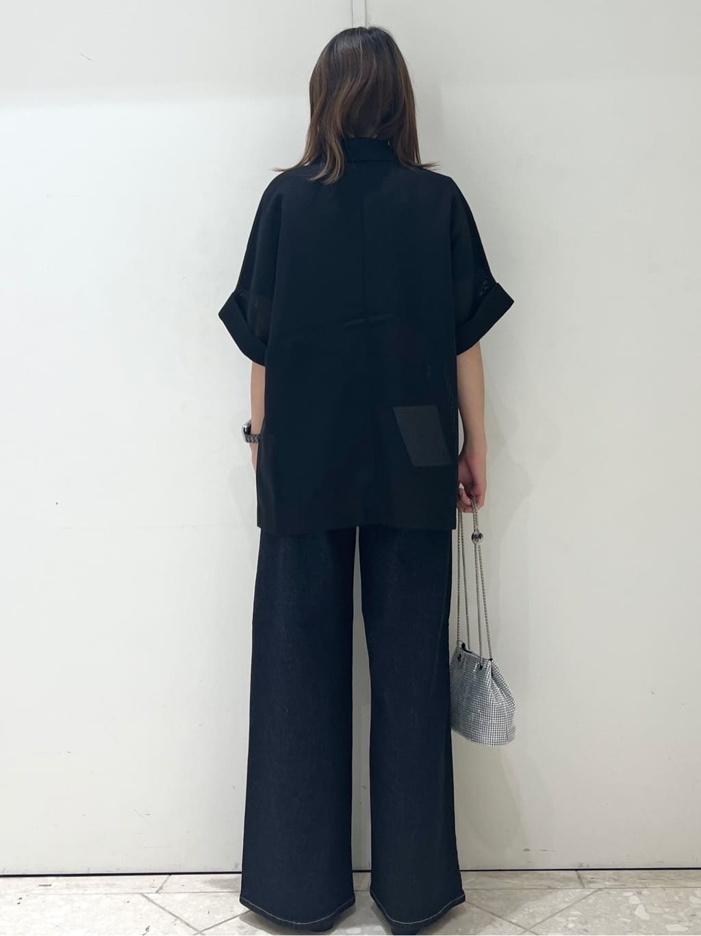 yuiさんの「OPAQUE.CLIP｜フロッキーチュールTシャツ【洗濯機洗い可】」を使ったコーディネート